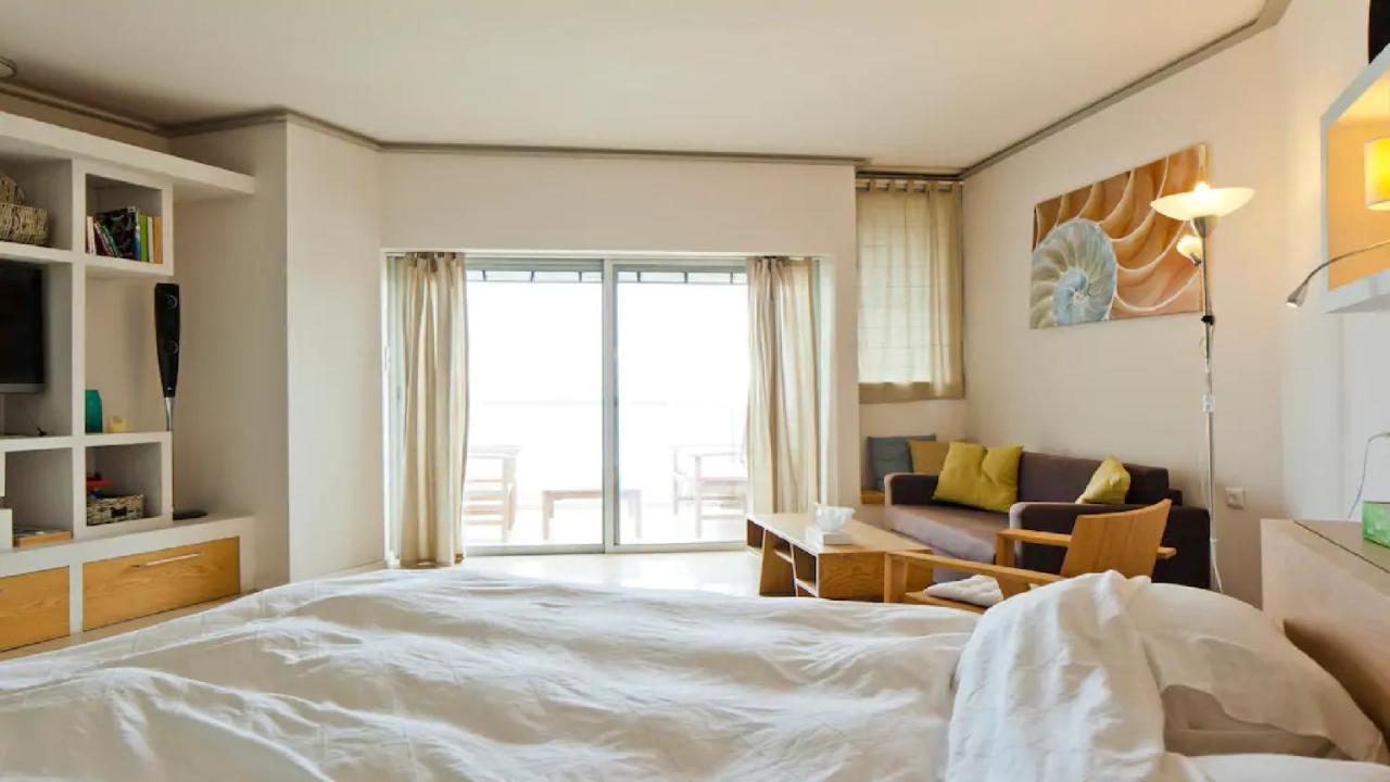 Luxury Sea View Apartment Herzliya Luaran gambar